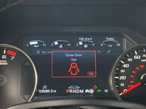 Used 2019 Ford F150 Raptor w/ Equipment Group 802A Luxury AWD/4WD image 22