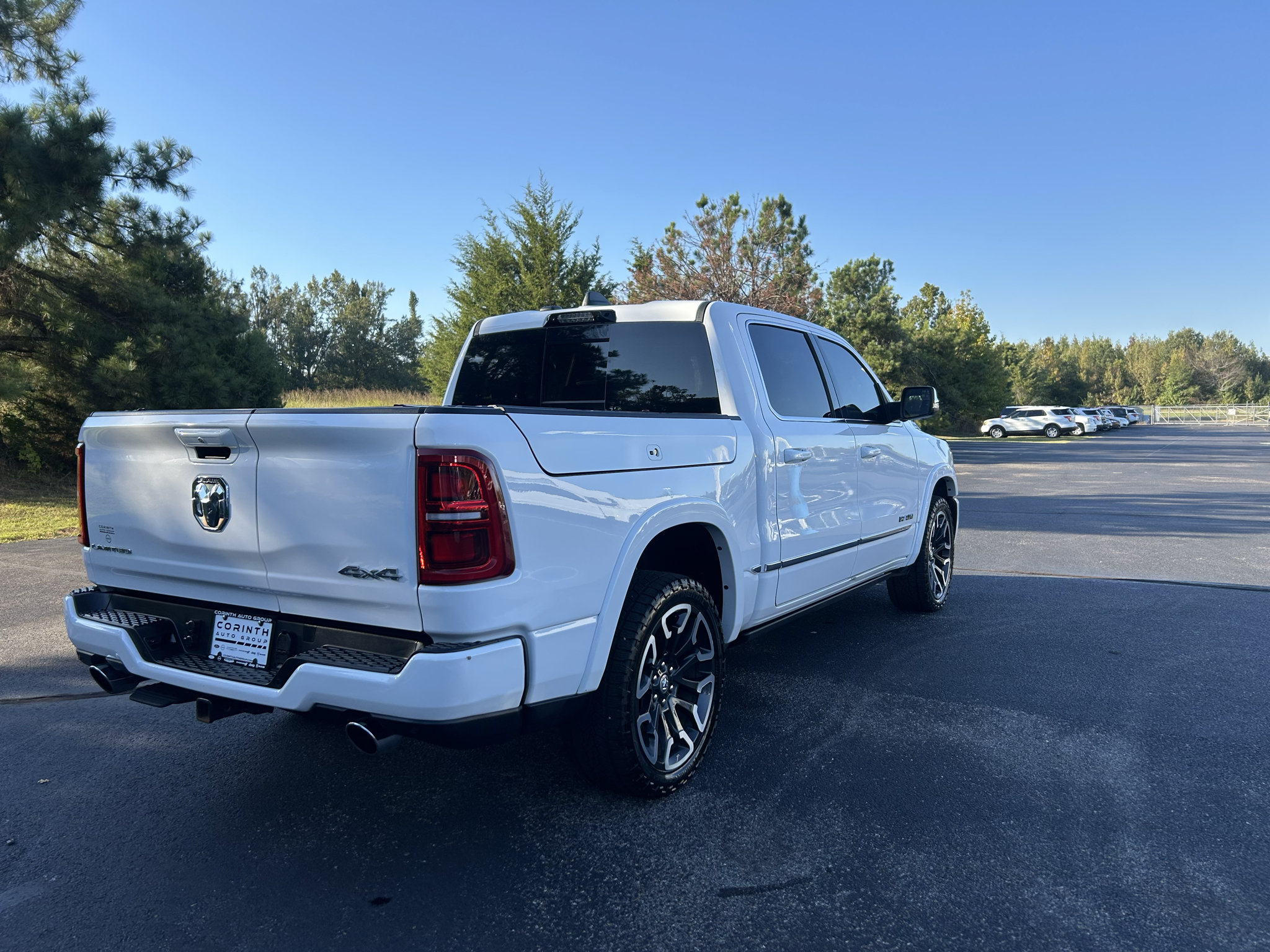 Used 2025 RAM 1500 Limited AWD/4WD image 38