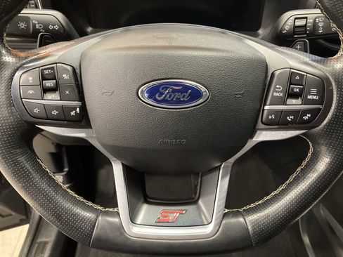 Certified 2020 Ford Explorer ST w/ ST Street Pack image 15
