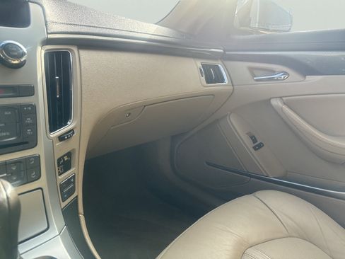 Used 2011 Cadillac CTS Sedan image 16