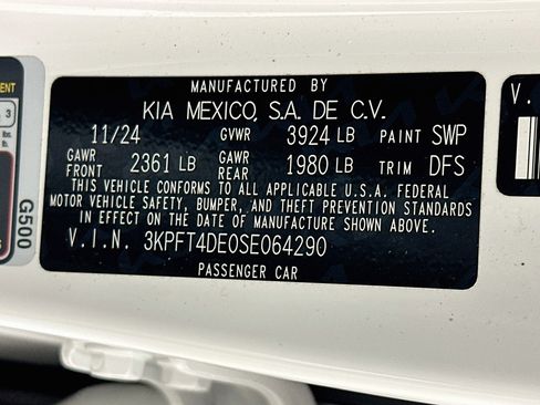 Used 2025 Kia K4 FWD image 12