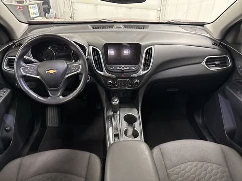 Used 2018 Chevrolet Equinox LT w/ Sun & Infotainment Package AWD/4WD image 13