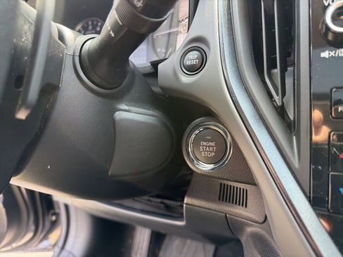 Used 2026 Subaru Crosstrek 2.0i Premium image 30