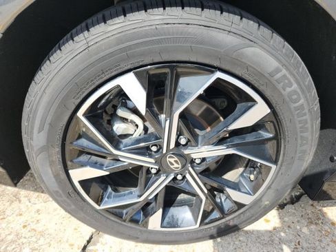 Used 2025 Hyundai Sonata SEL FWD image 12