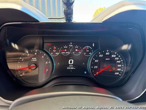 Used 2018 Chevrolet Camaro SS RWD image 7