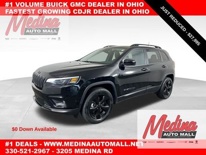 Used 2023 Jeep Cherokee Altitude Lux