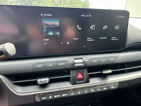 Used 2025 Kia K4 FWD image 22