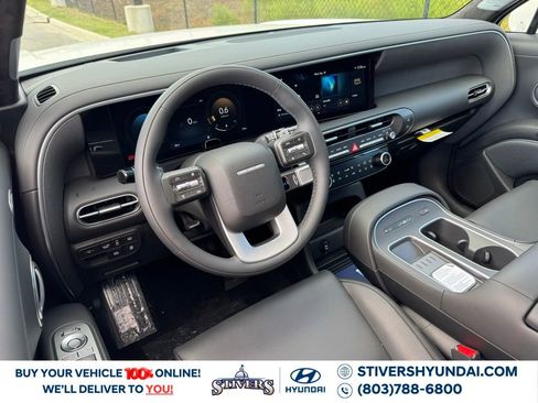 New 2026 Hyundai Palisade Calligraphy FWD image 3
