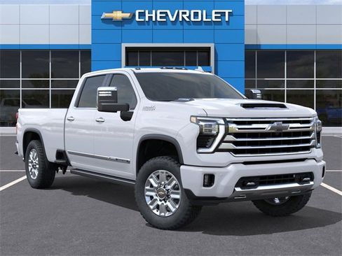 New 2026 Chevrolet Silverado 3500 High Country image 7