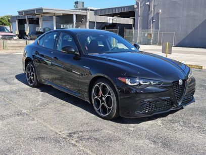New 2025 Alfa Romeo Giulia w/ Veloce Package Rwd
