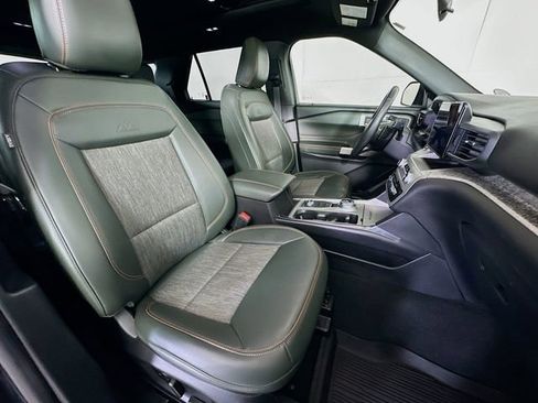 Used 2022 Ford Explorer Timberline image 15