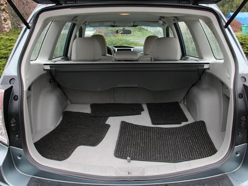 Used 2011 Subaru Forester 2.5X image 15