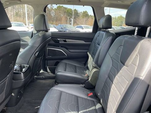 Certified 2022 Kia Telluride SX w/ SX Prestige Package image 27