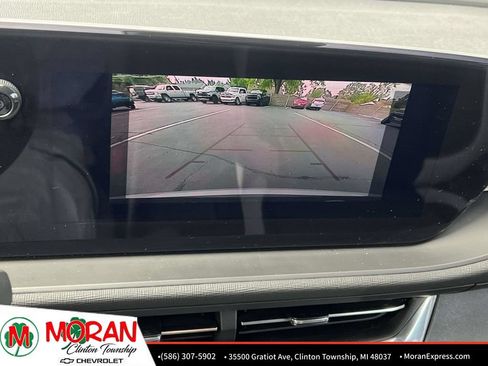 Used 2025 Buick Envista Preferred FWD image 21