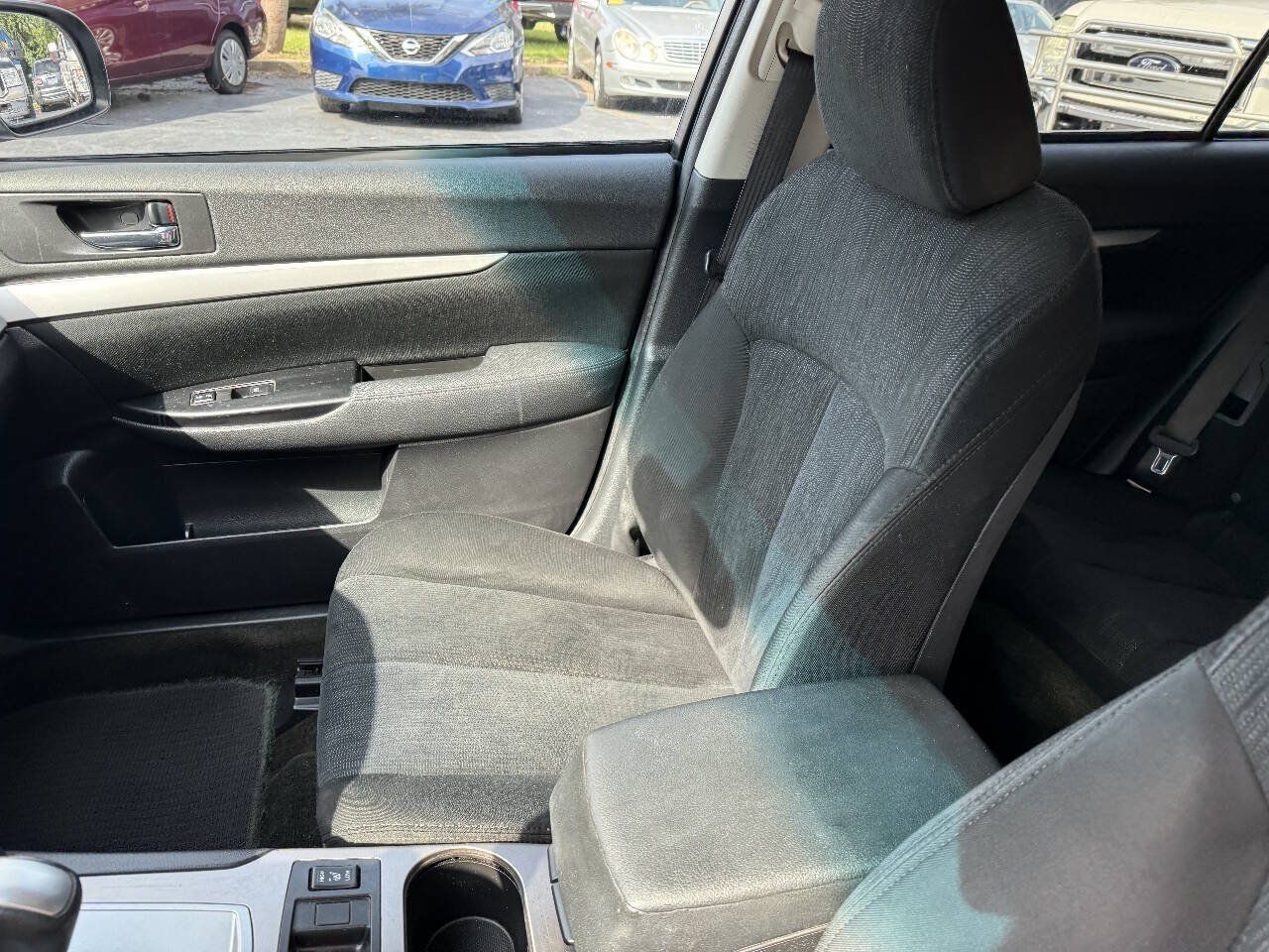 Used 2014 Subaru Outback 2.5i Premium w/ Moonroof Package AWD/4WD image 7