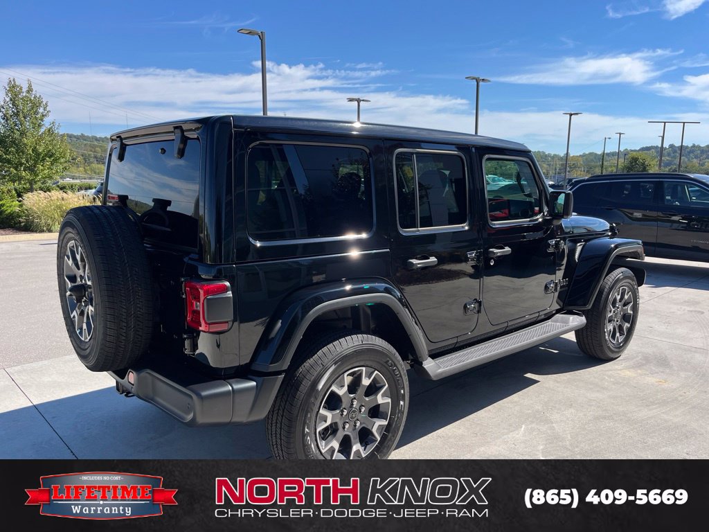 New 2027 Jeep Wrangler Unlimited Sahara AWD/4WD image 20