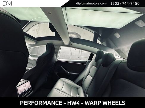 Used 2024 Tesla Model 3 Performance AWD/4WD image 23