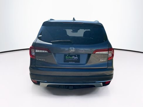 Used 2020 Honda Pilot Touring image 7