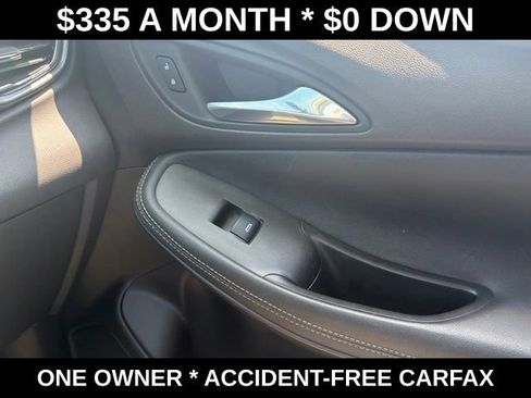 Used 2023 Buick Encore GX Select FWD image 34