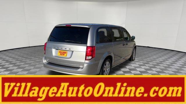 Used 2019 Dodge Grand Caravan SE FWD image 36