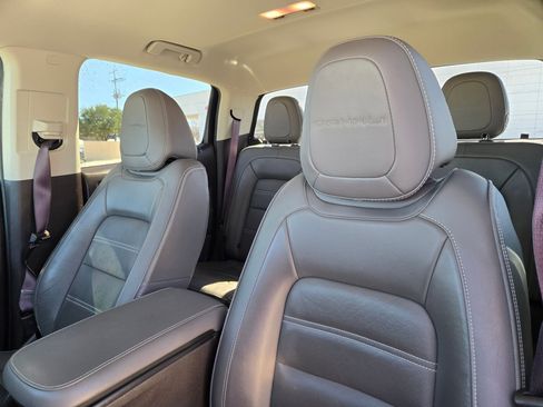 Certified 2021 GMC Canyon Denali image 13