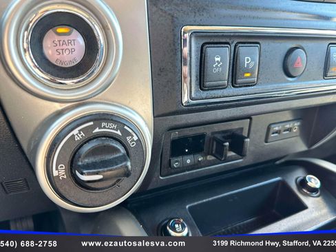 Used 2019 Nissan Titan PRO-4X w/ Pro-4x Convenience Package image 28