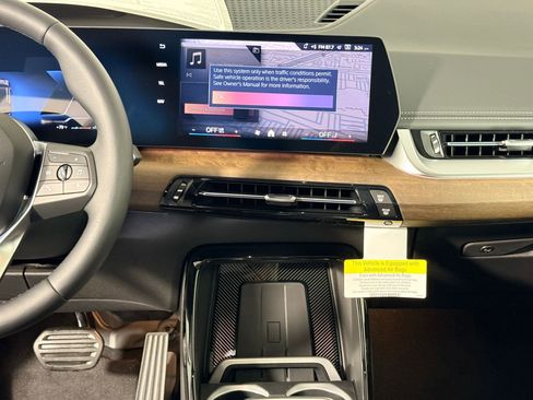 Used 2026 BMW X1 xDrive28i w/ Technology Package image 27