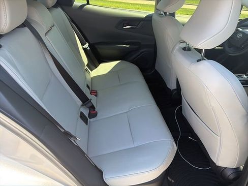 Used 2024 Toyota Prius XLE image 10