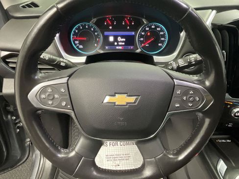 Used 2020 Chevrolet Traverse Premier FWD image 14