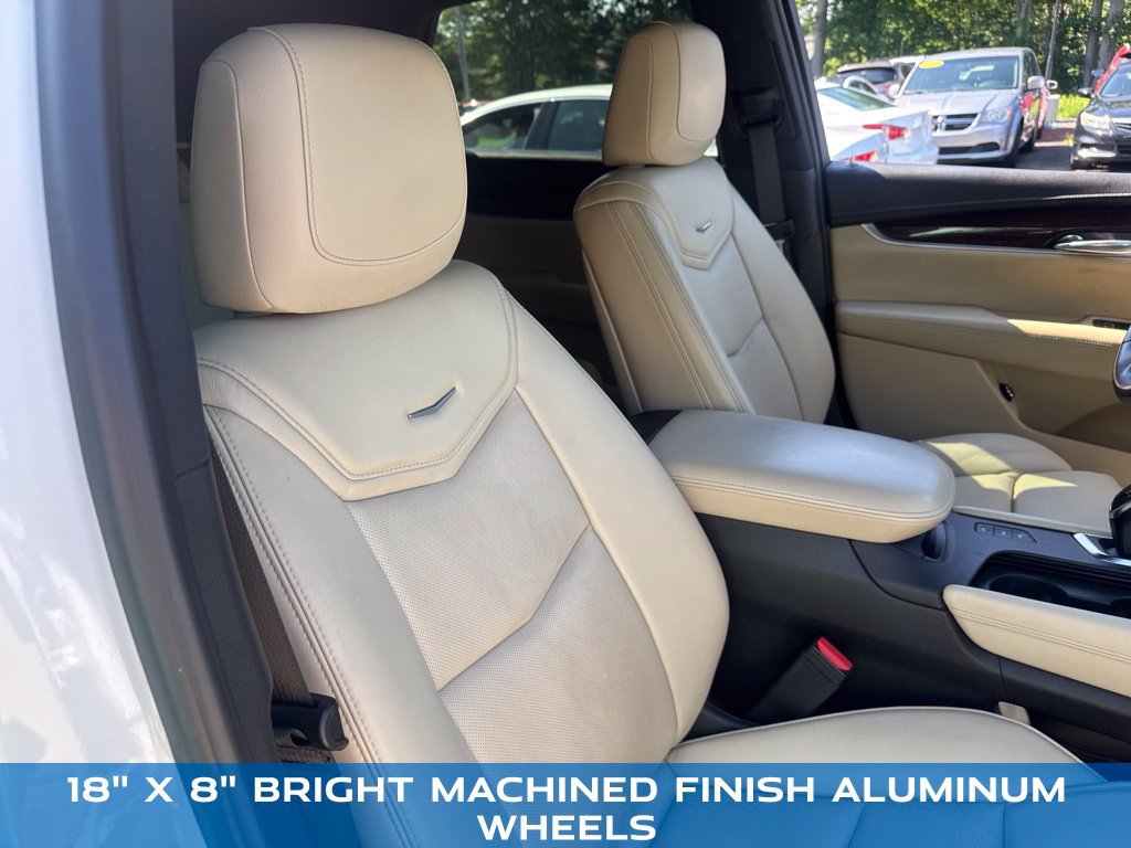 Used 2017 Cadillac XT5 Luxury AWD/4WD image 29