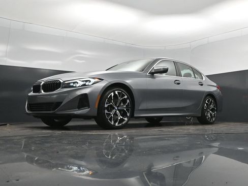 Certified 2026 BMW 330i Sedan RWD image 34
