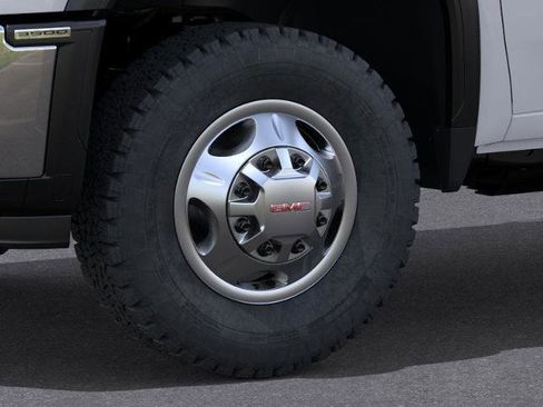 New 2026 GMC Sierra 3500 Pro w/ Convenience Package image 9
