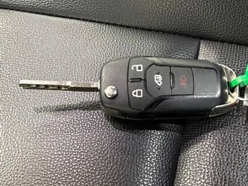 Used 2025 Ford Transit 250 148 High Roof AWD image 12