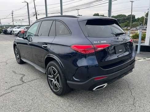 Used 2023 Mercedes-Benz GLC 300 4MATIC image 5