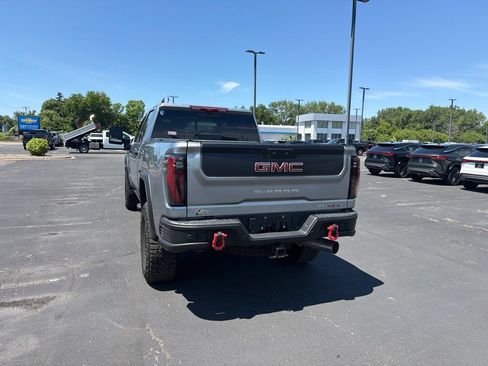 Used 2025 GMC Sierra 2500 AT4X w/ AT4X AEV Edition AWD/4WD image 31