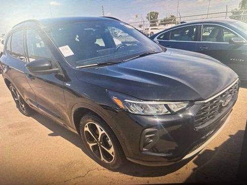 Used 2024 Ford Escape ST-Line Select w/ Tech Pack #2 AWD/4WD image 5