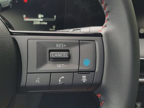 New 2026 Nissan Kicks SR FWD image 27
