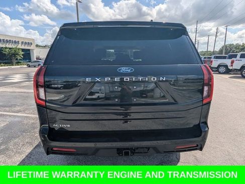 Used 2025 Ford Expedition Active AWD/4WD image 6