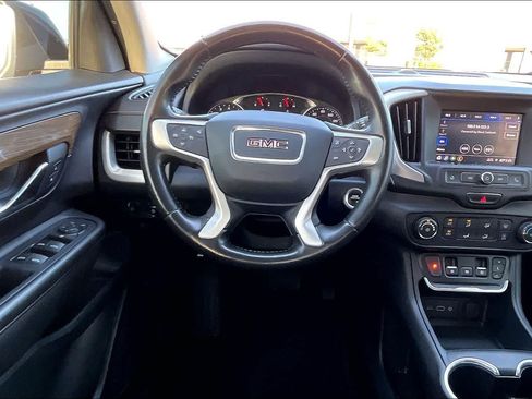 Used 2021 GMC Terrain SLE w/ Elevation Edition FWD image 13