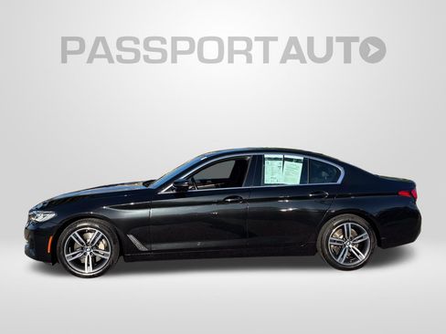 Used 2021 BMW 530i xDrive w/ Convenience Package AWD/4WD image 2