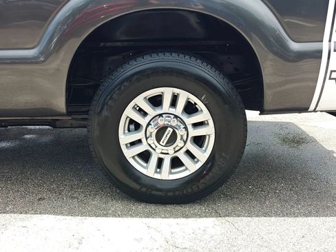 Used 2016 Ford F250 XL RWD image 13
