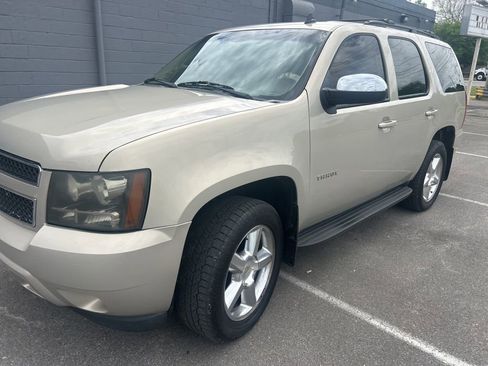 Used 2011 Chevrolet Tahoe LS w/ Convenience Package image 1