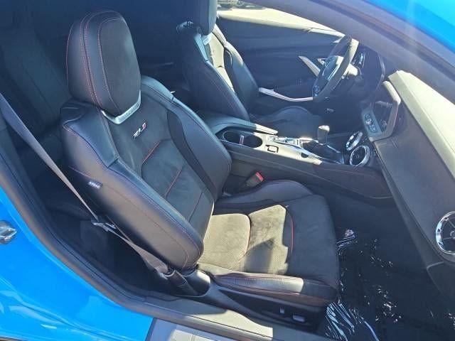 Used 2022 Chevrolet Camaro ZL1 RWD image 26
