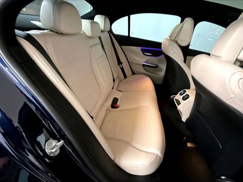 Used 2023 Mercedes-Benz C 300 4MATIC Sedan image 20