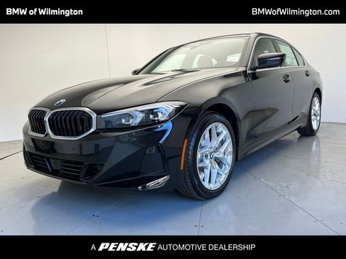 Used 2026 BMW 330i Sedan w/ Premium Package RWD image 1