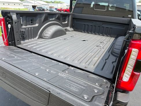 Certified 2026 Ford F350 Lariat w/ Tremor Off-Road Package AWD/4WD image 17