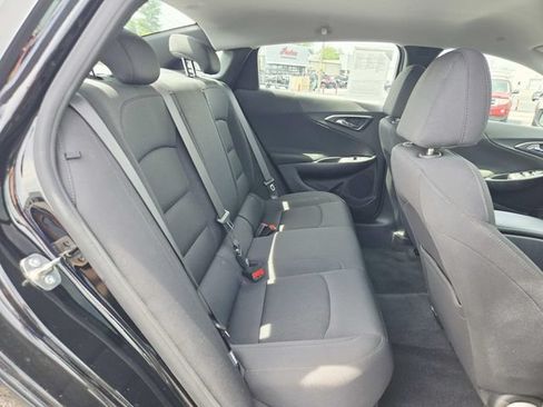 Used 2023 Chevrolet Malibu LS FWD image 11