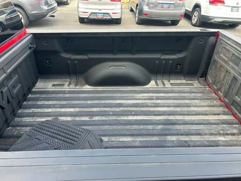 Used 2016 GMC Canyon SLE w/ All Terrain Adventure Package image 21