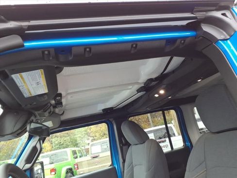 New 2026 Jeep Wrangler Sport S image 12