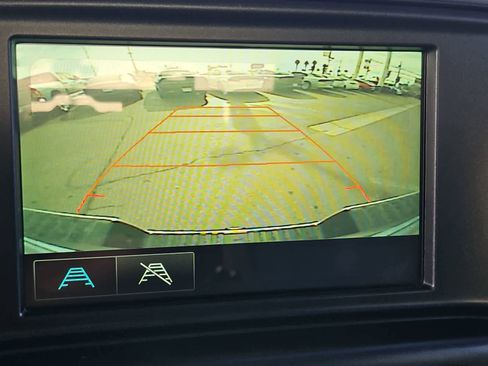 Used 2018 Chevrolet Silverado 1500 Custom w/ Custom Value Package image 28